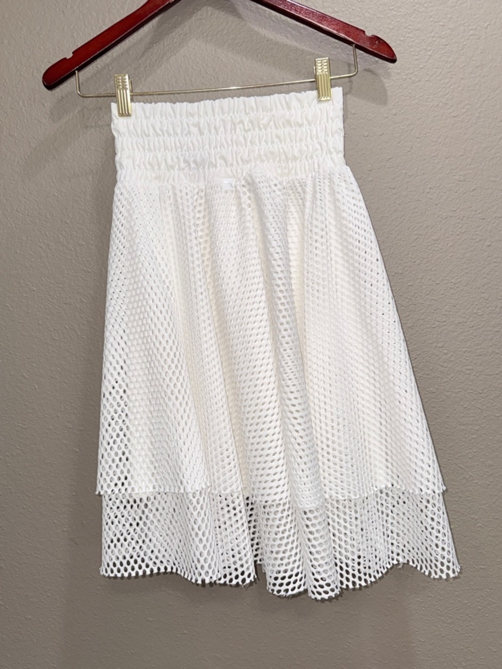 Puma En Pointe Mesh Skirt XS White Balletcore Layered Athleisure EUC - Picture 4 of 8